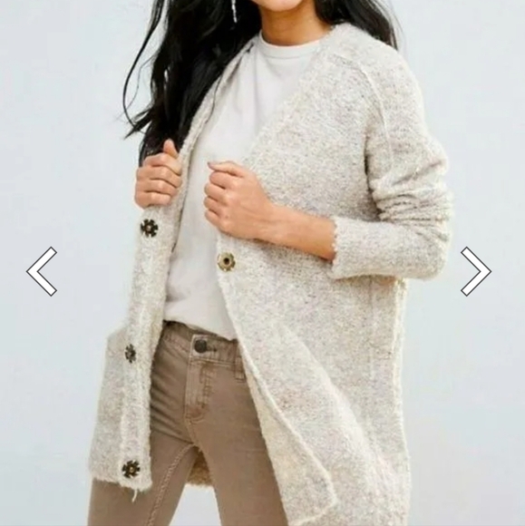 Free People Slouch Boucle Cardigan Oatmeal Medium - Picture 1 of 9